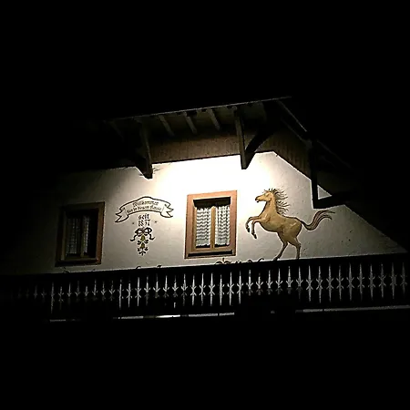 Gastehaus Zum Goldenen Rossle